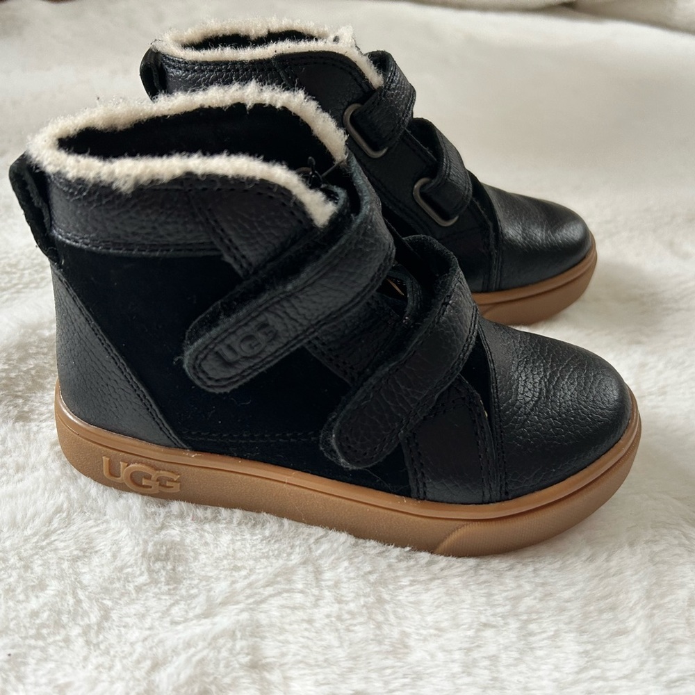 Ugg Unisex Child T Rennon li Sneakers